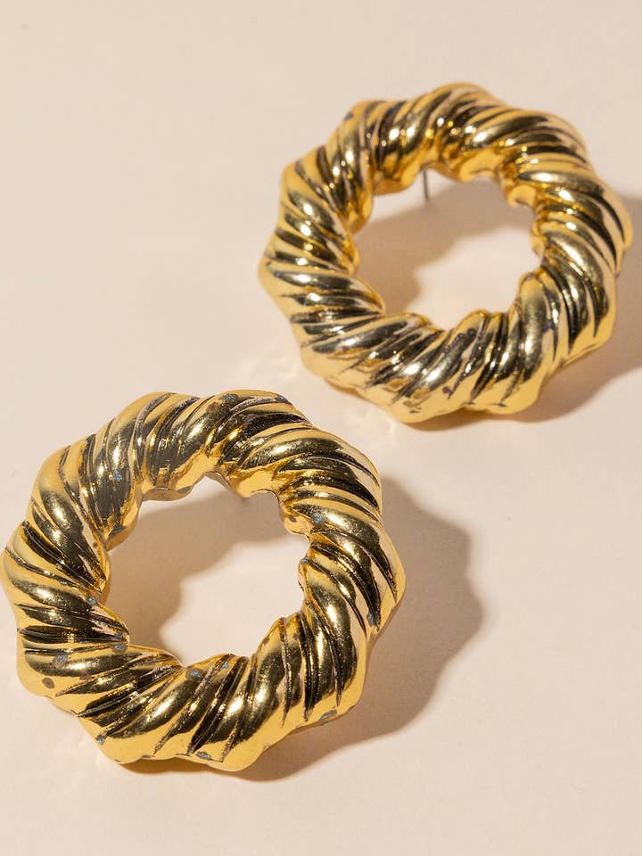 Faubourg Ohrringe · Muse · für den Großhandel von Bruna