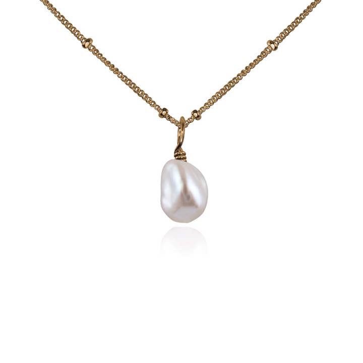 Collar con colgante de cristal natural de perlas blancas de agua dulce para venta al por mayor de Luna Tide