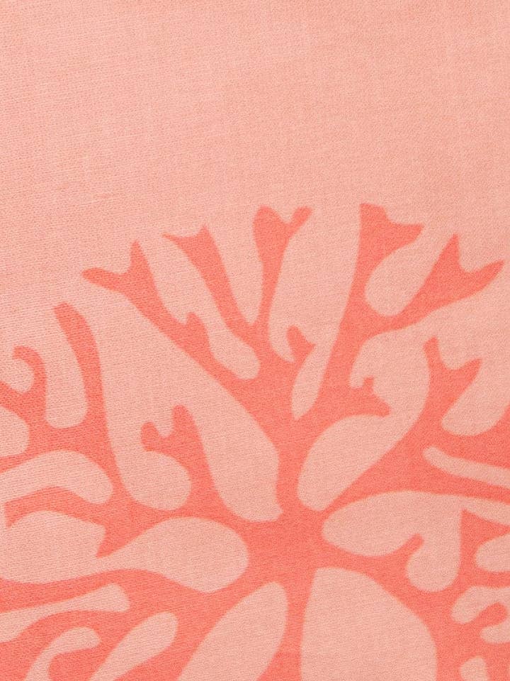 nappes rondes de 70 pouces imprimées corail et rose corail pour la vente par Hen House Linens