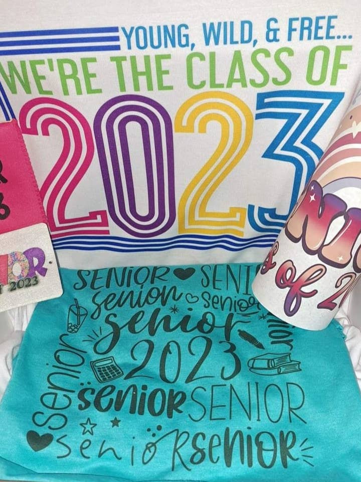 Ensemble Senior 2023 pour la vente par Texas Grace Boutique