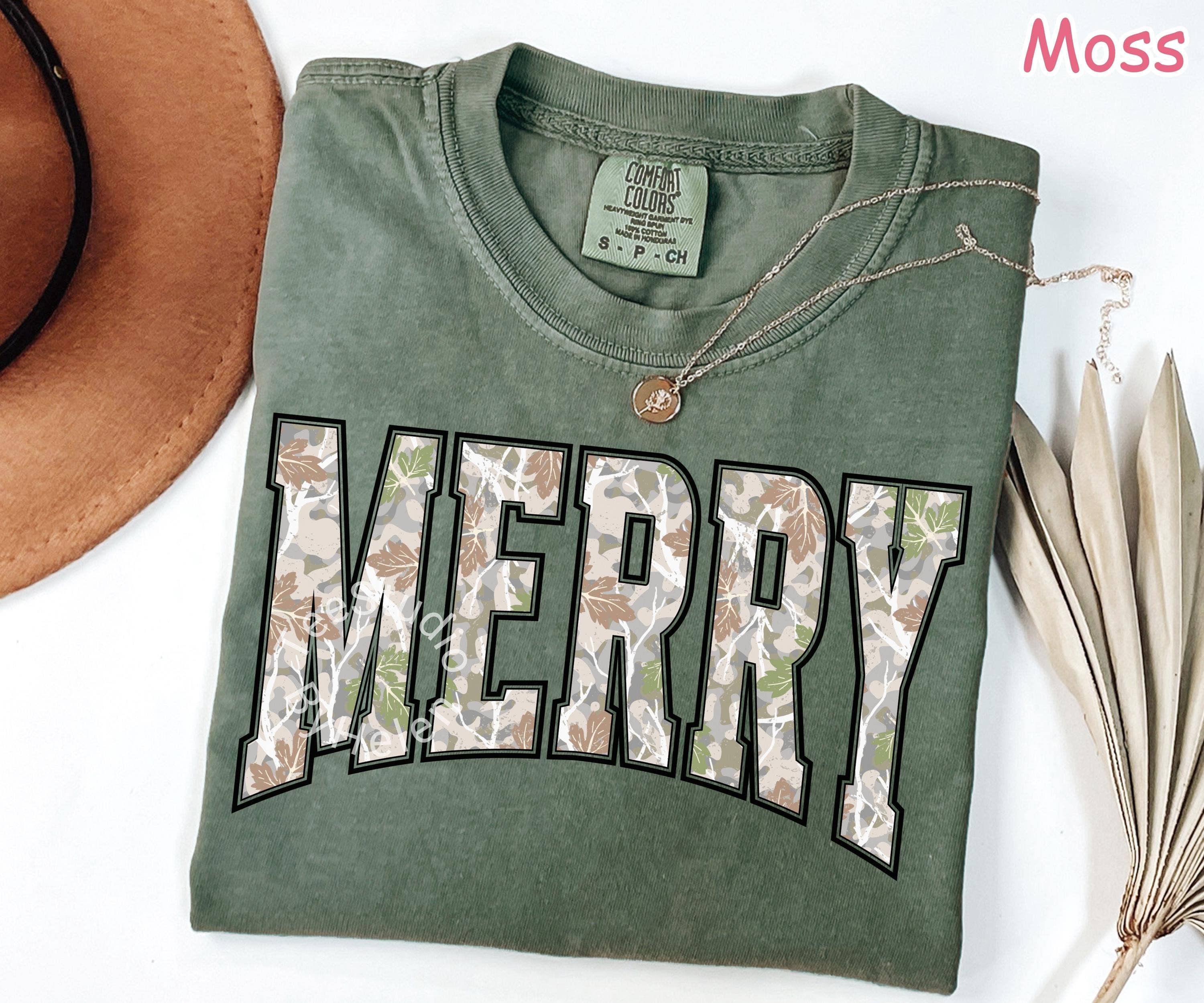 Glaime – wholesale T-shirt (graphic) – women's – Comfort Colors Merry Christmas Shirt, Camo Christmas Sweater2