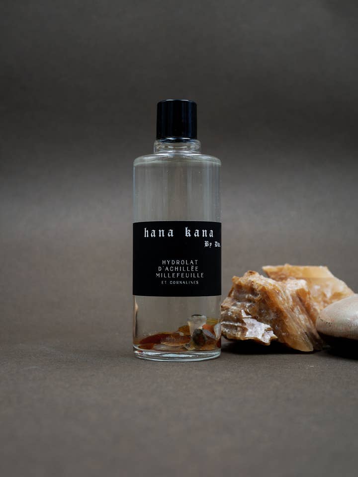 Yarrow og karneol hydrosol for engroshandel hos Hana Kana