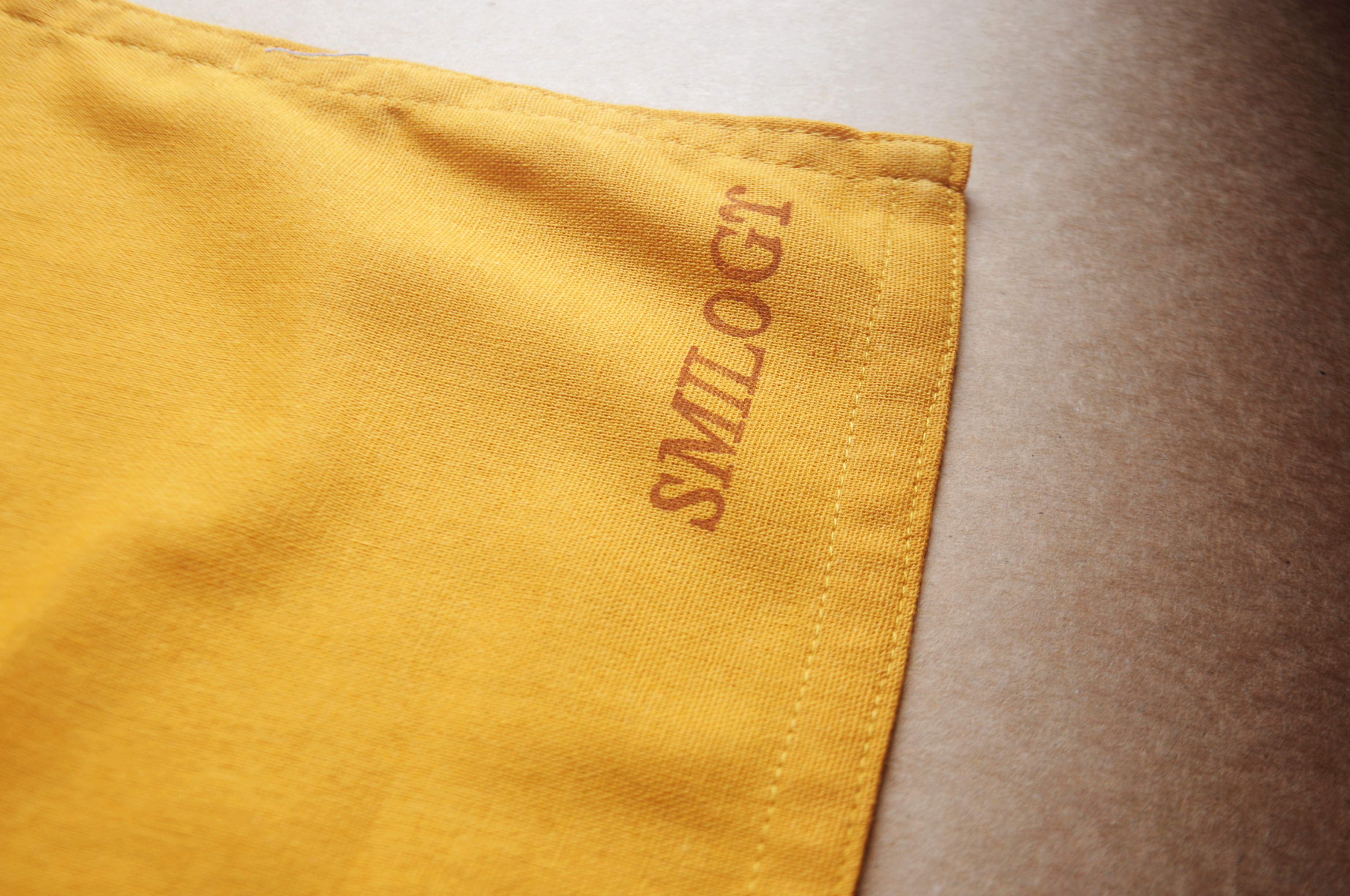 Smilogy Kids Ltd - Wholesale Art Smock - Kids & Baby - Mustard Yellow Kids Linen Apron2