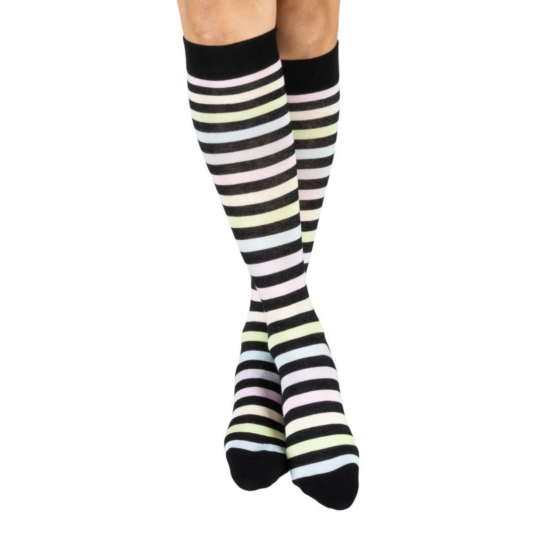 FootClothes LLC – wholesale Socks – Unisex – Pastel Rainbow Stripes Knee High Socks4