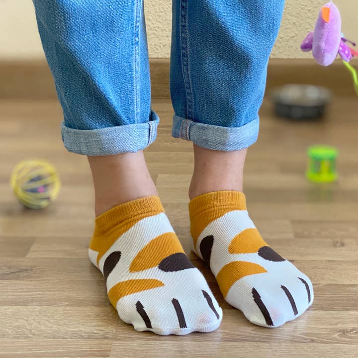 Designer Souvenirs – wholesale Strumpor - Unisex – ”VARA EN KATT” ORANGE KATTSTRUMPOR