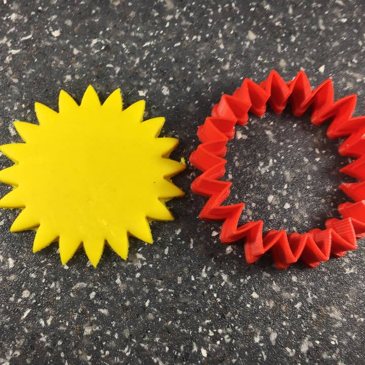 Daisy Flower Cookie Cutter for wholesale by CookieCutterSupply