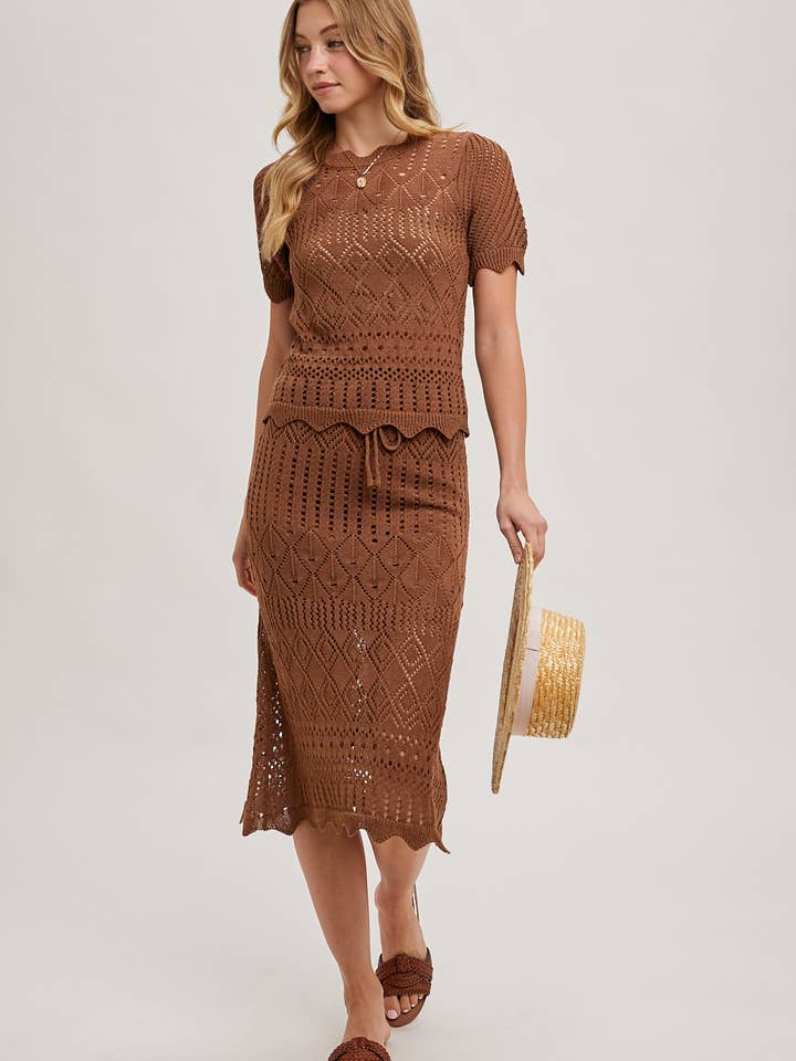 Bluivy – Großhandel Set aus Oberteil und Rock – Damen – GEHÄKELTES STRICKPULLOVER UND ROCK MIT WELLENSAUM-SET11