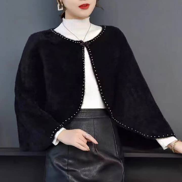 Parelmoeren Cape Shrug met Delicate Voorsluiting B027 voor wholesale door PEACH ACCESSORIES