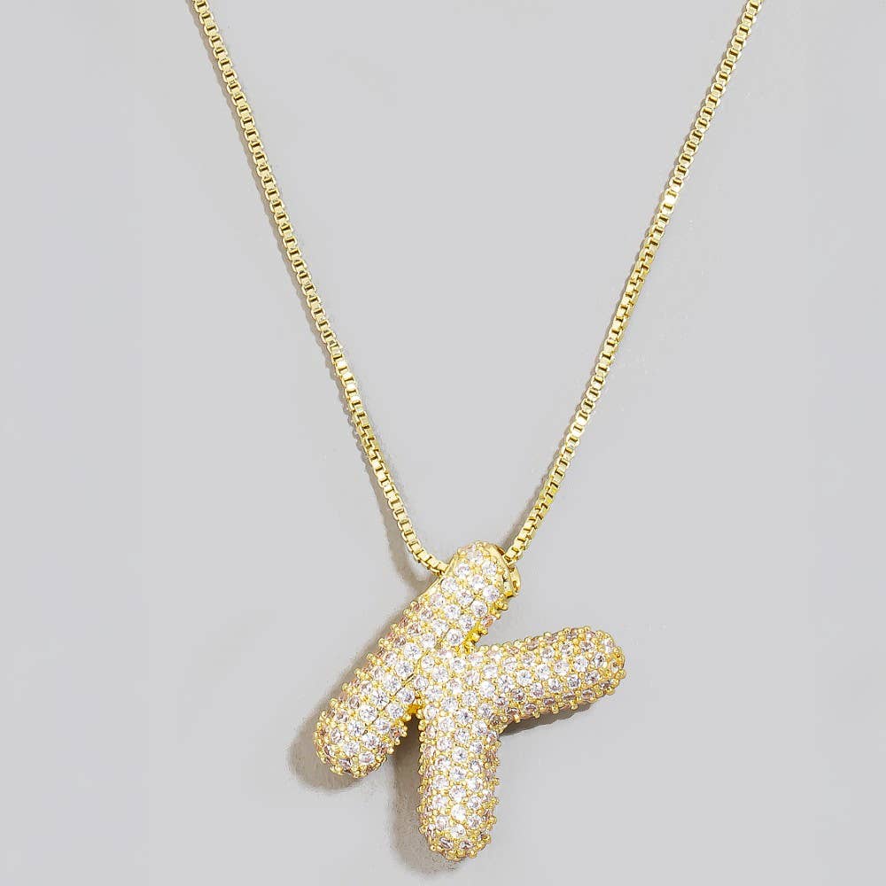 The Looks by Fame Accessories - Venta al por mayor Collares con colgantes/abalorios - Collar con colgante inicial de burbuja pavé12