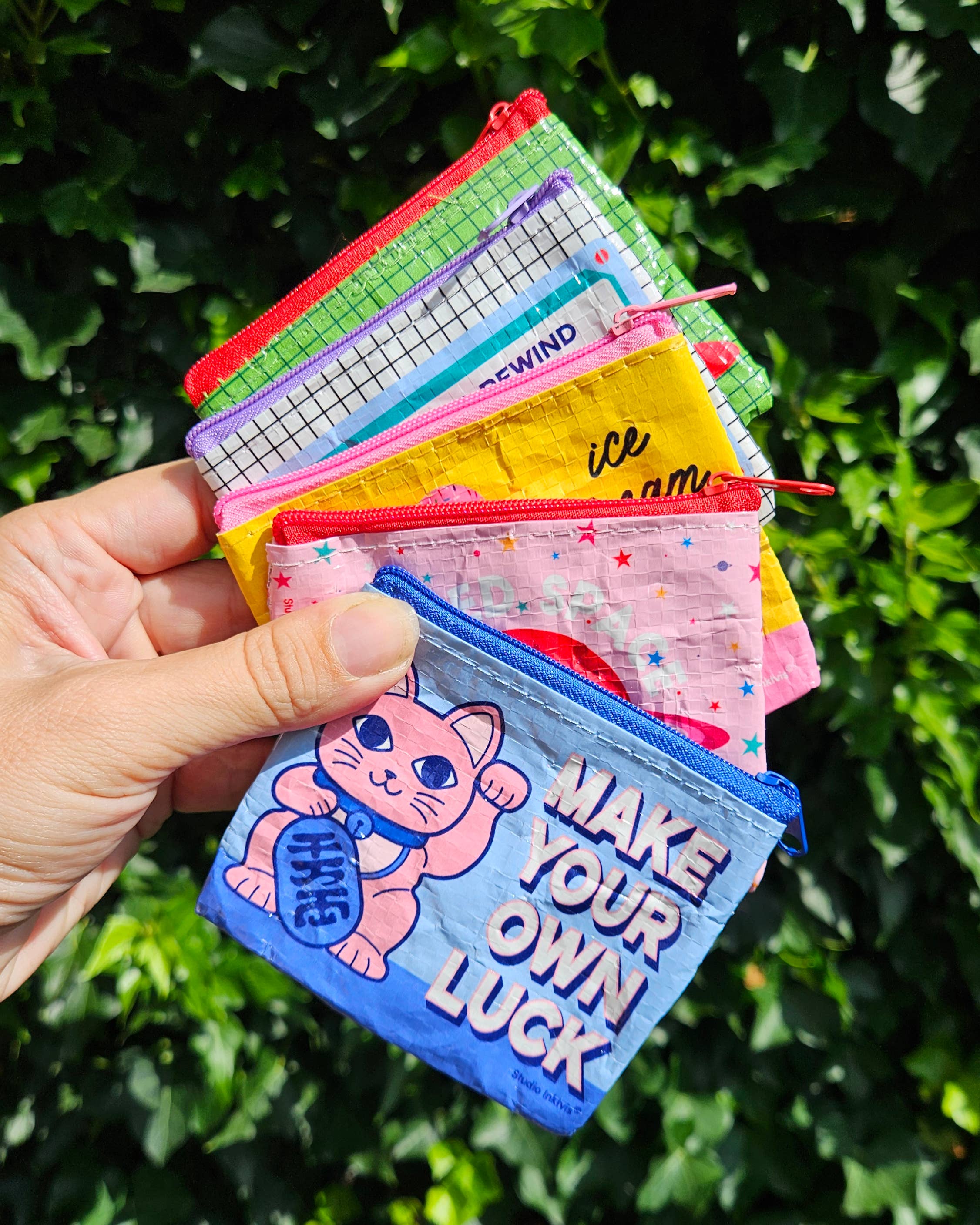 Studio Inktvis - Vendita all'ingrosso Portamonete - Unisex - Mini portafoglio portamonete con design a cassetta audio in plastica riciclata5