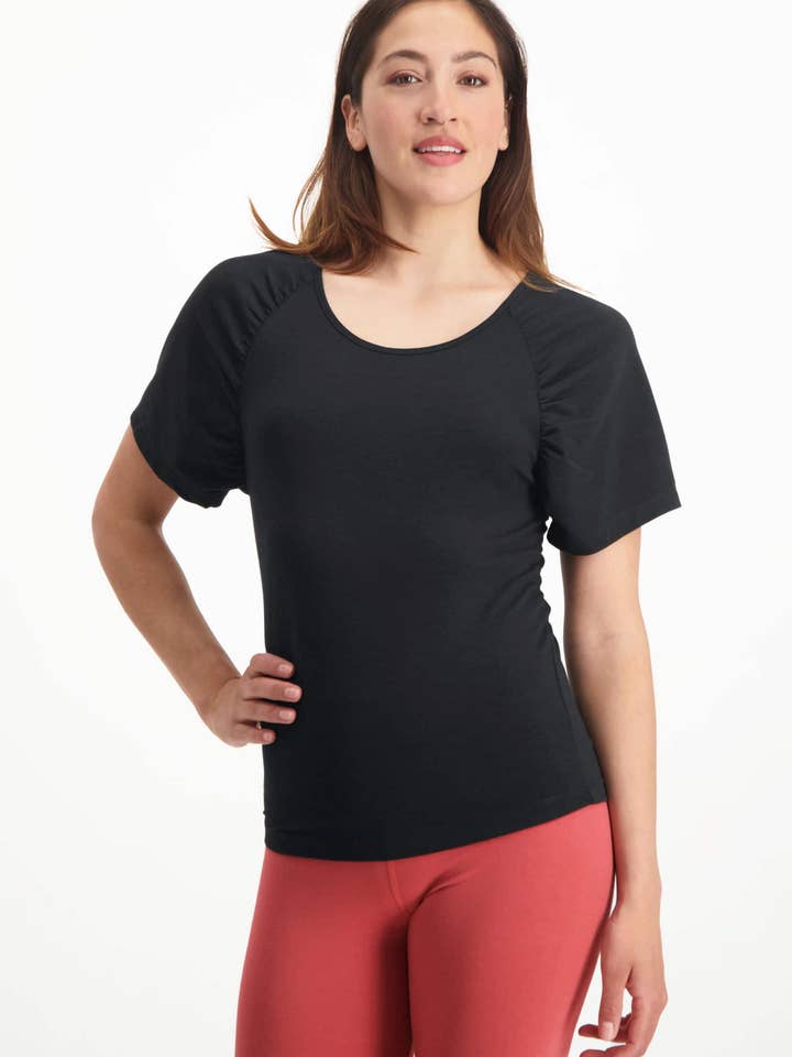 Urban Goddess - Wholesale Sporttop - Dames - Chandra Yoga-shirt - Urban Black