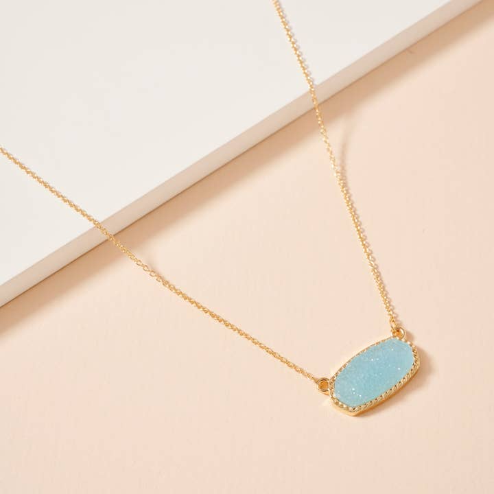 Lilla Haven - Wholesale Pendant/Charm Necklace - Druzy Stone Charm Short Necklace