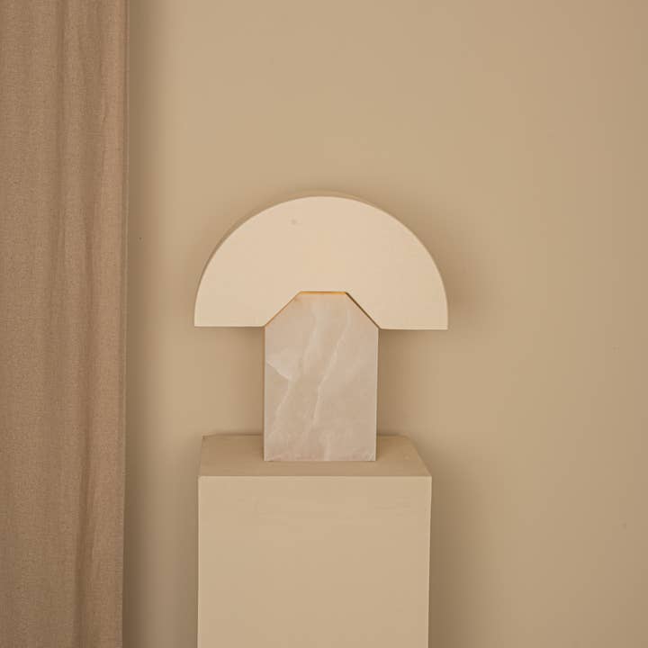 Simone et Marcel - Wholesale Accent/Desk Lamp - Edna Table Lamp White Alabaster2
