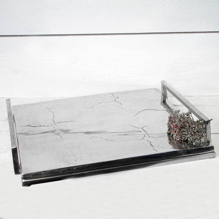 Sølv Aluminium Bakke H.7cm for engroshandel hos Antikas