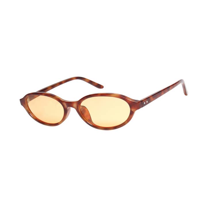 Occhiali da sole ovali tartarugati con lenti ambrate per la vendita all'ingrosso da parte di V by Vye Eyewear