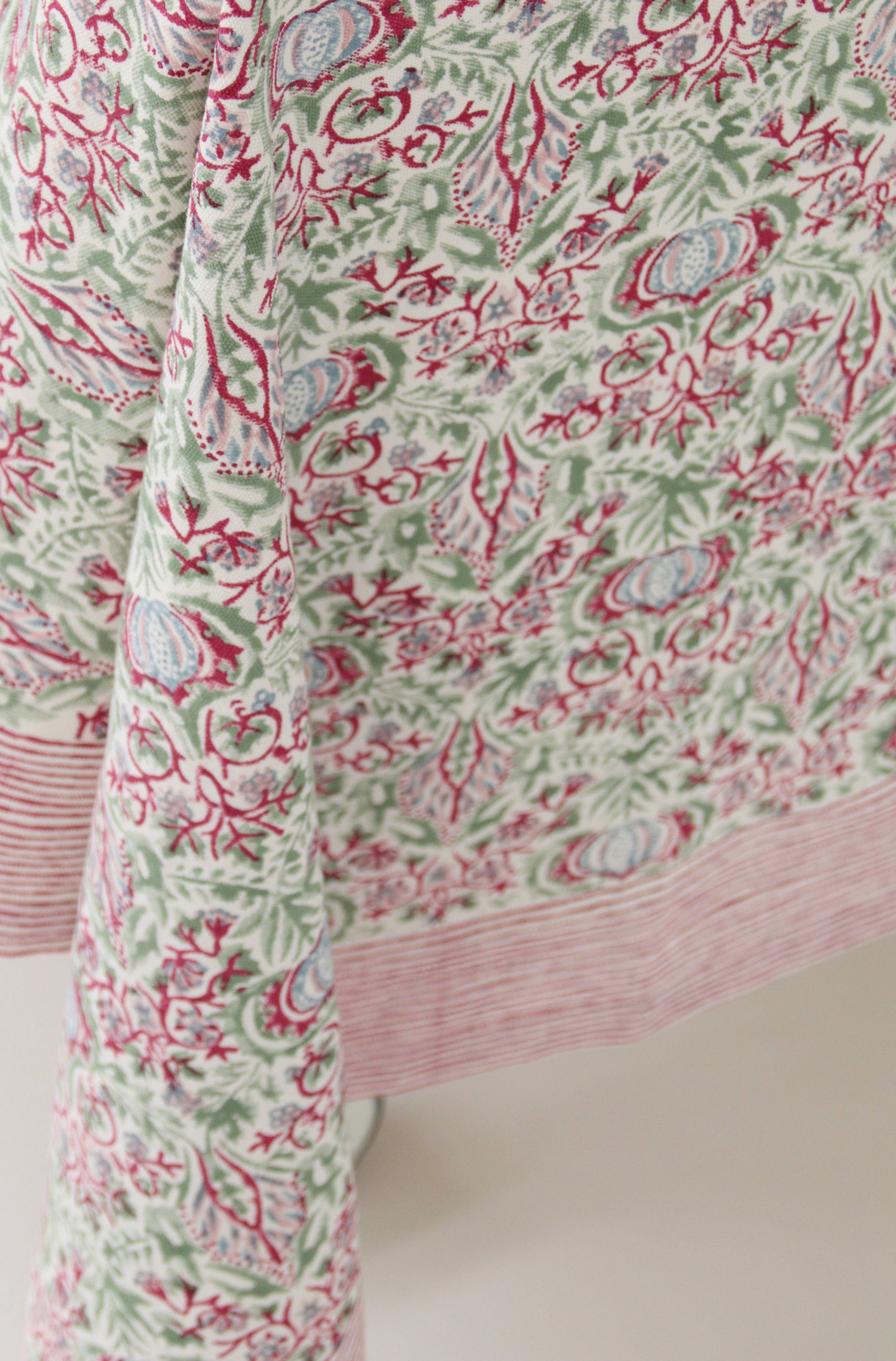 Rozablue - Wholesale Tablecloth - Handblockprinted Tablecloth Fique carmine160 x 270   1
