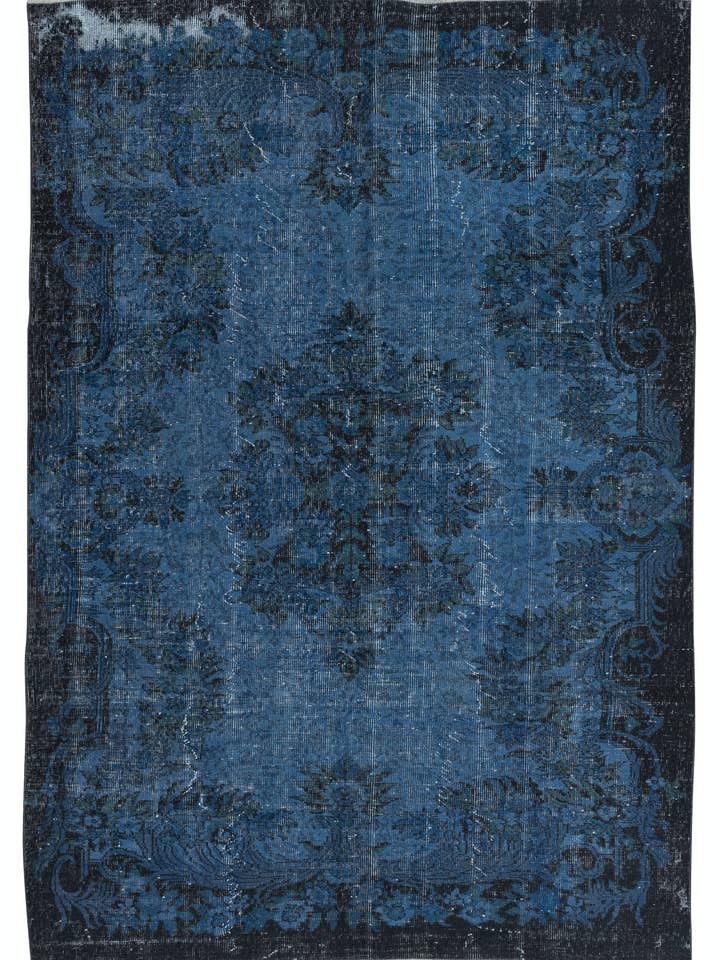 Alfombra azul de 6x8.5 pies, hecha a mano en Turquía. para venta al por mayor de Rug Specialist LLC.