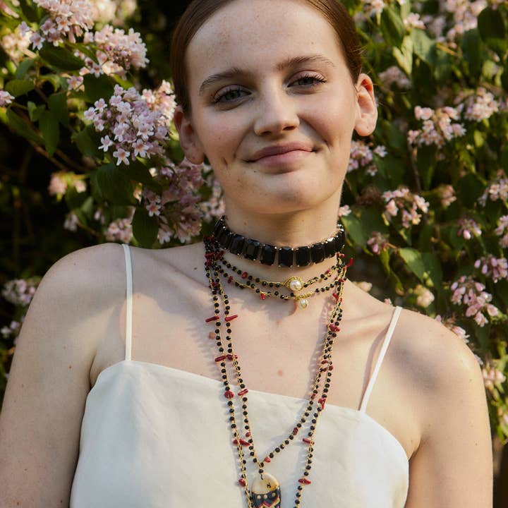 CASHFANA – Großhandel Kette mit Anhänger/Charm – Pesce Lange Halskette aus Keramik2