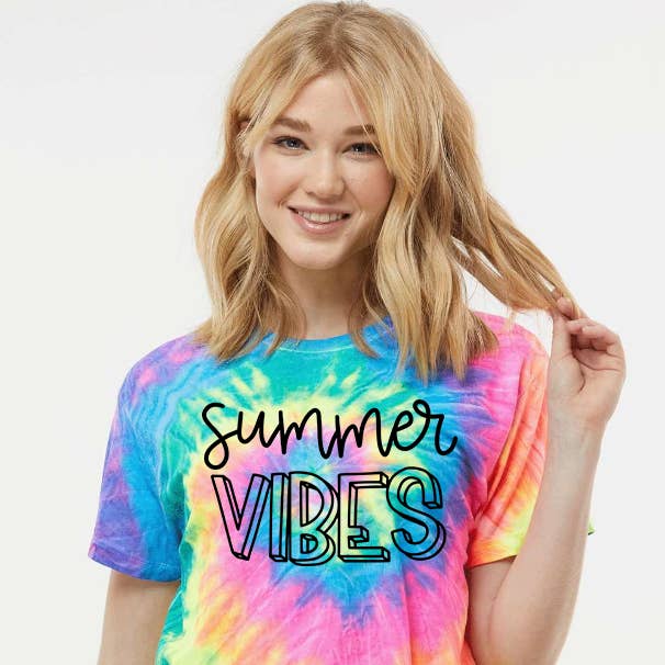 Sommarvibbar Tie-Dyed Crop T-Shirt för kvinnor för wholesale av G&D Creations
