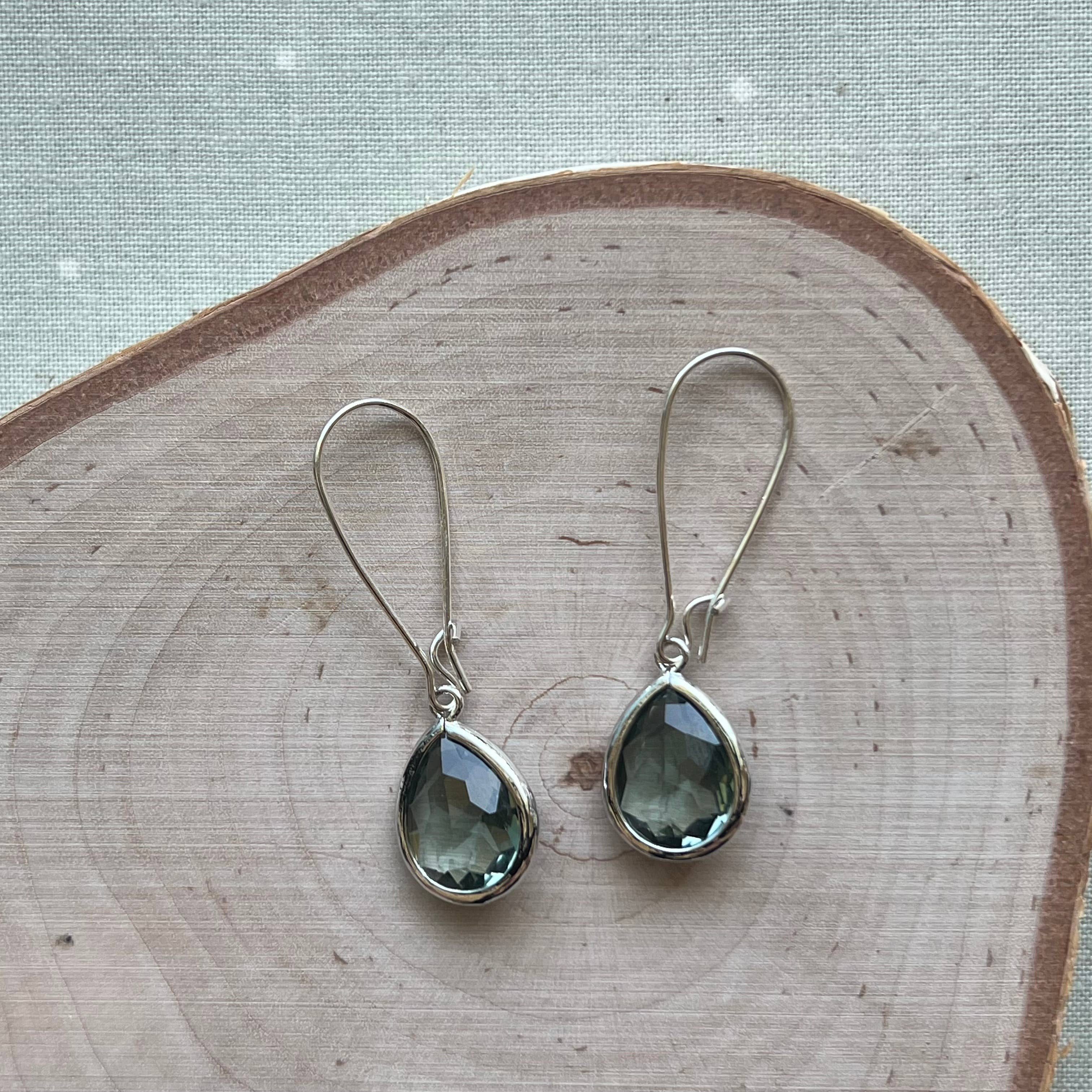 Dana Herbert - Wholesale Dangle Earrings - Silver Jane Bezel Glass Short Dangle Earrings1