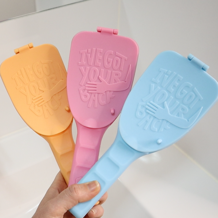 bakslap - Wholesale Retailer Display - Beauty & Wellness - Retailer Starter Package - Bakslap Lotion Applicator + POS5