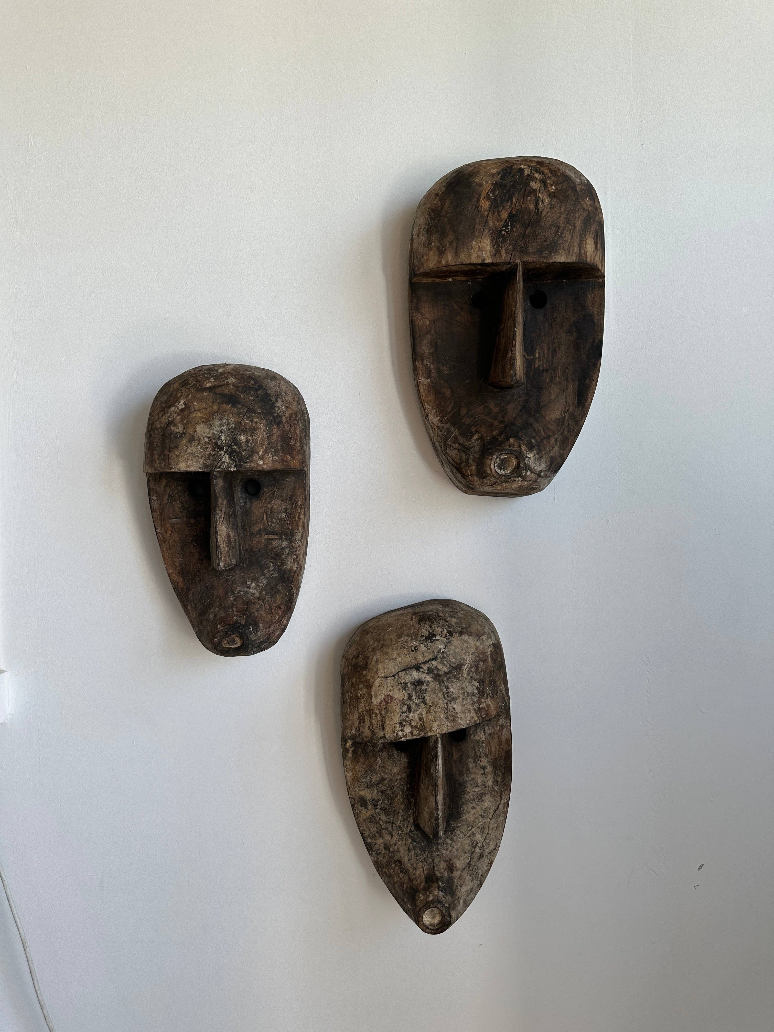 Office Objets – wholesale Skulptur – Stor Timor-mask i patinerat trä, höjd ca 50 cm (3 stycken)32