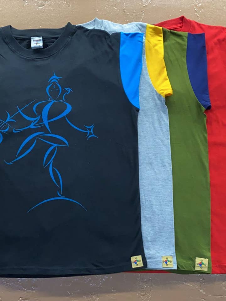 T-shirt Dancing Shiva — Manches complètes — Prépack de 5 pour la vente par Katmandu Trading Co.