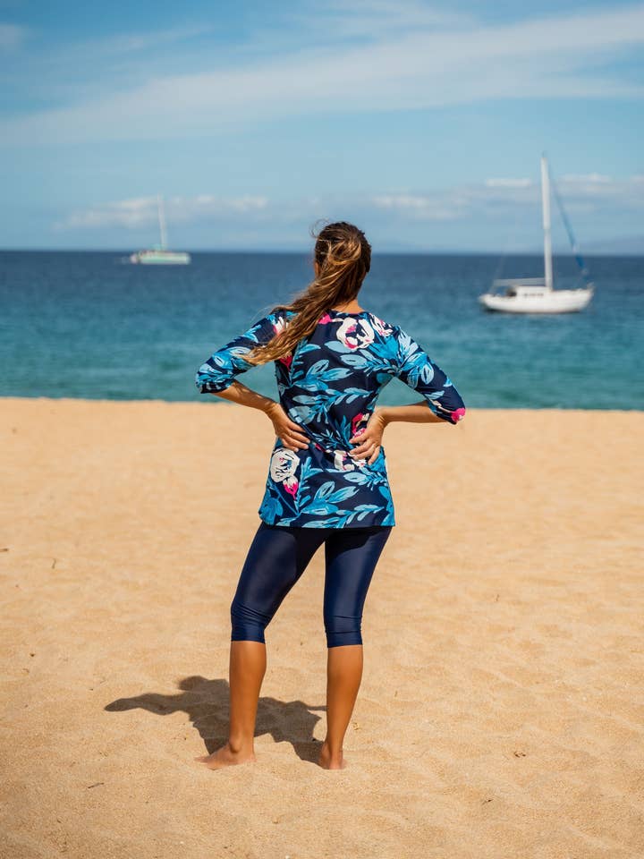 Calypsa - Wholesale Swim Top - Women's - Gia 3/4 Sleeve UPF 50+ Swim Tunic16