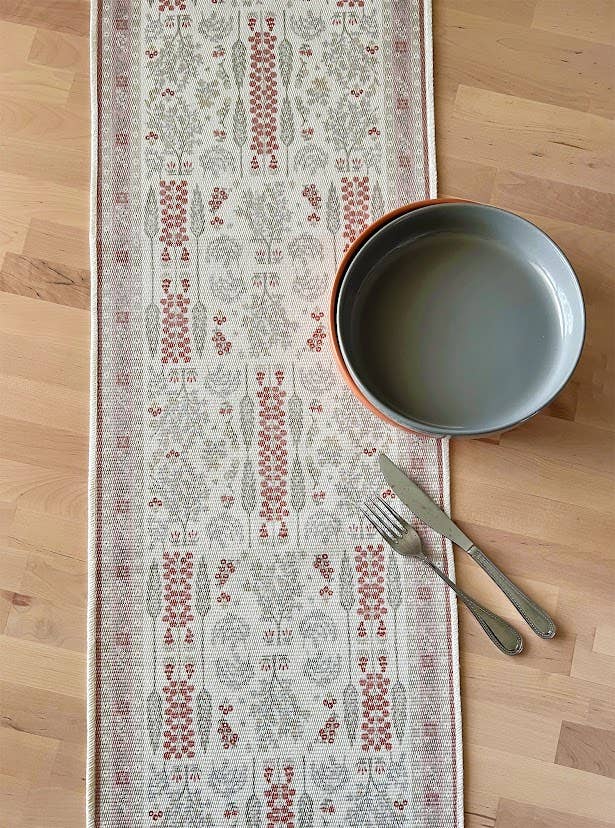 Fennco Styles - Wholesale Table Runner - Coral Botanical Flower Fringed Cotton Blend Table Runner2