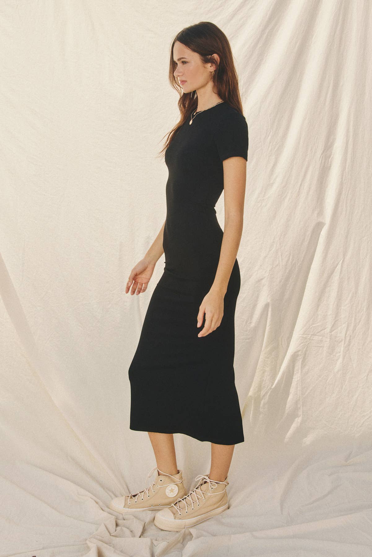 Dress Forum - Wholesale Dress - Women's - Ribbed Knit Back Slit T-Shirt Dress (1)39