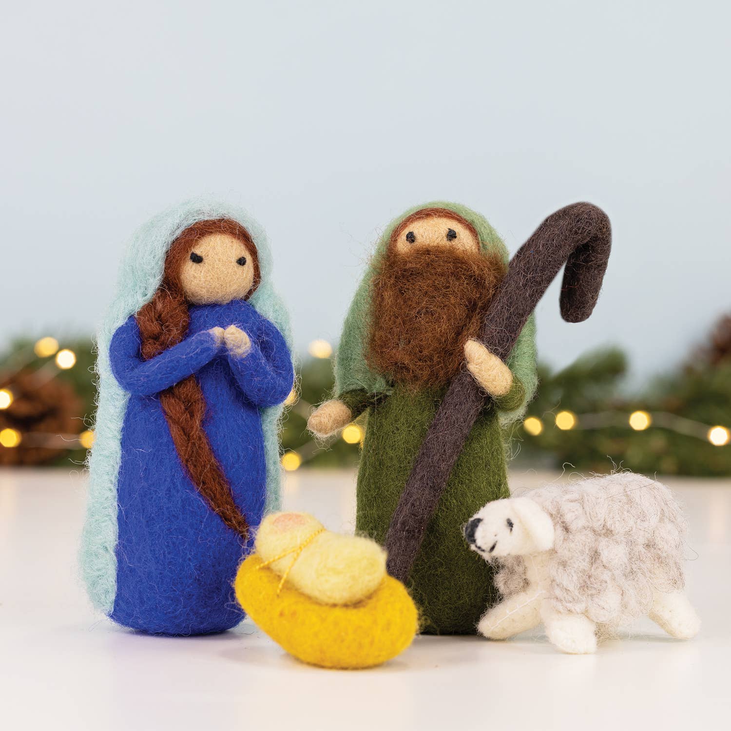 dZi Handmade - Wholesale Nativity Scene Decor - Holy Night Nativity1