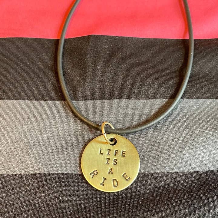 Charm «Life Is A Ride» per la vendita all'ingrosso da parte di STUDIO 51®