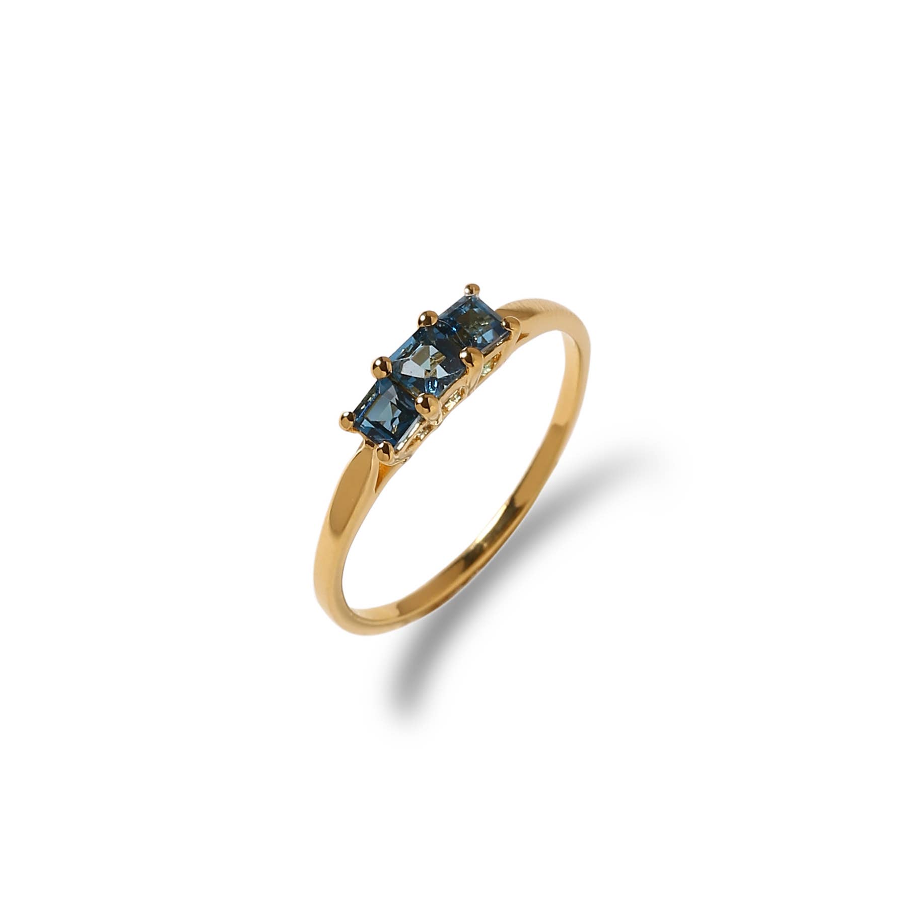 Tiramisu - Wholesale Single Stone/Solitaire Ring - 10K Yellow Gold Triple Azure Radiance London Blue Topaz Ring