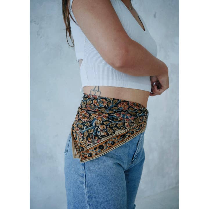 Perso nella Foresta - Bandana in Cotone Kalamkari (KK1478) per la vendita all'ingrosso da parte di White Lotus Fashions