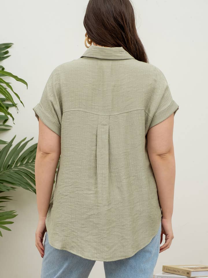 Blu Pepper - Wholesale Blouse - Women's - PLUS COLLARED CRINKLED CUFF SLEEVE BUTTON DOWN SHIRT