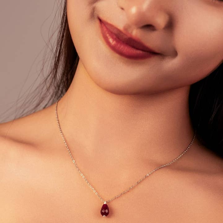 Röd Agat Fasetterad Granatäppelfrö Halsband i Sterlingsilver för wholesale av Vachana