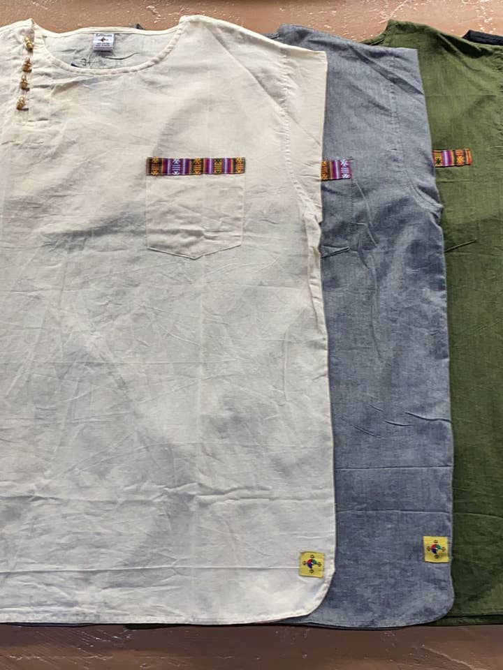 Tunique unisexe à col rond — Paquet de 5 — Solide pour la vente par Katmandu Trading Co.