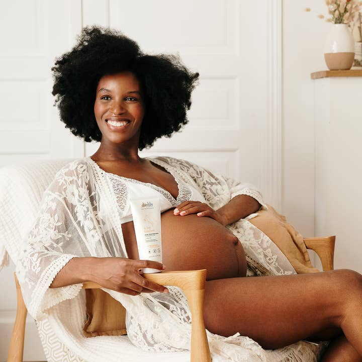 Daylily Paris - Wholesale Belly Oil/Butter - Maternity - Le Lait Fondant - Anti-stretch mark body lotion2