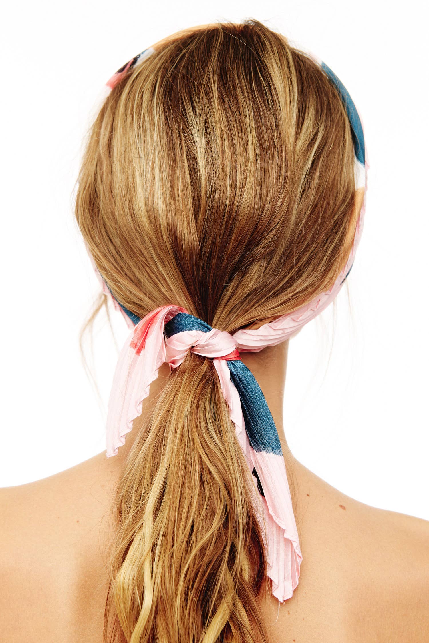 SP Sophia Collection - Wholesale Scarf - Women's - Floral Abstract Circle Design Silky Pleated Square Scarf2