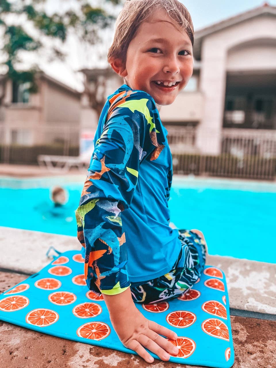 Emerson West – wholesale Beach accessories – Neoprene Poolside Seating Mats63