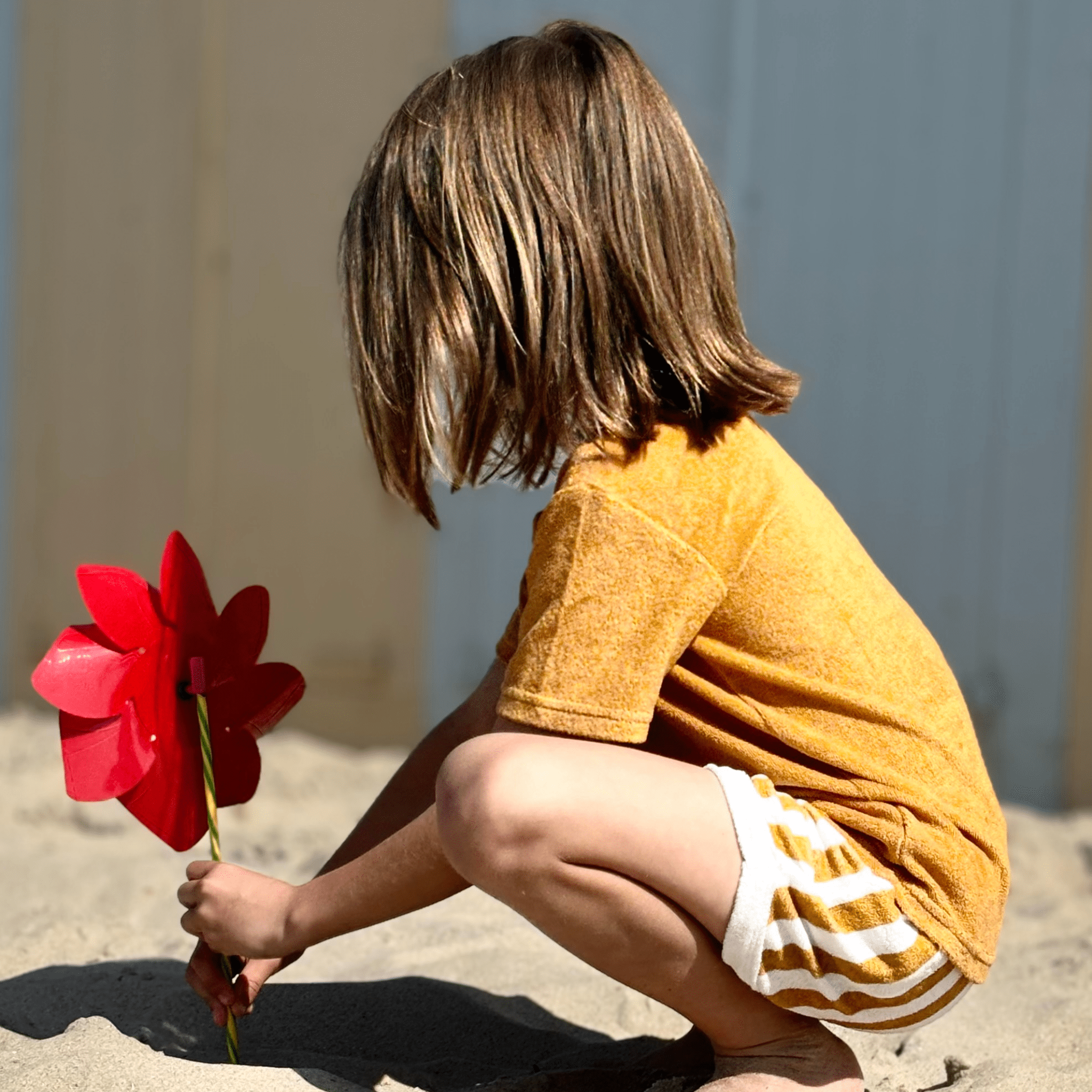 Swim Essentials - Vendita all'ingrosso Completo top e pantaloncini - Bambini - Swim Essentials | Set Spiaggia Ragazzi Giallo/Bianco – Terry4