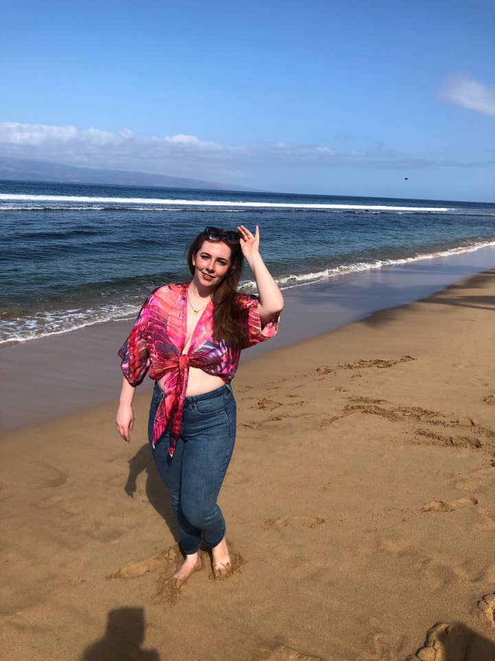 Röd blus Kimono för wholesale av Poshaq Hand Painted Silk