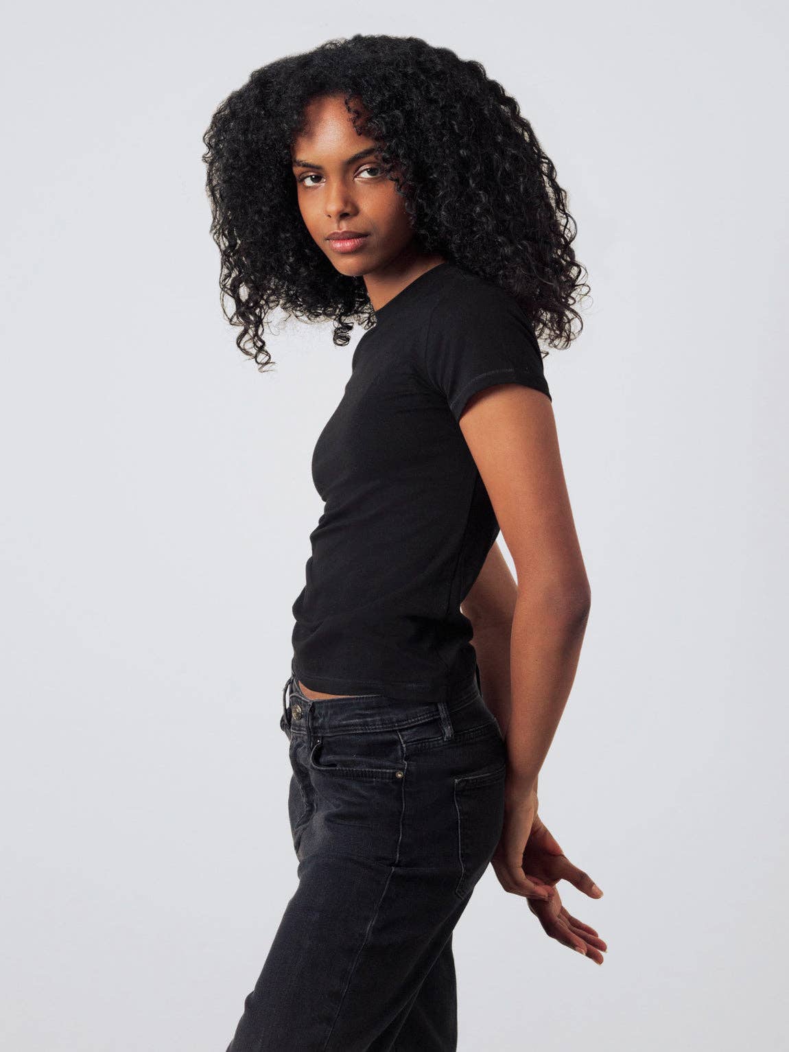 Honest Basics - Wholesale T-Shirt - Women's - Slim Shirt1