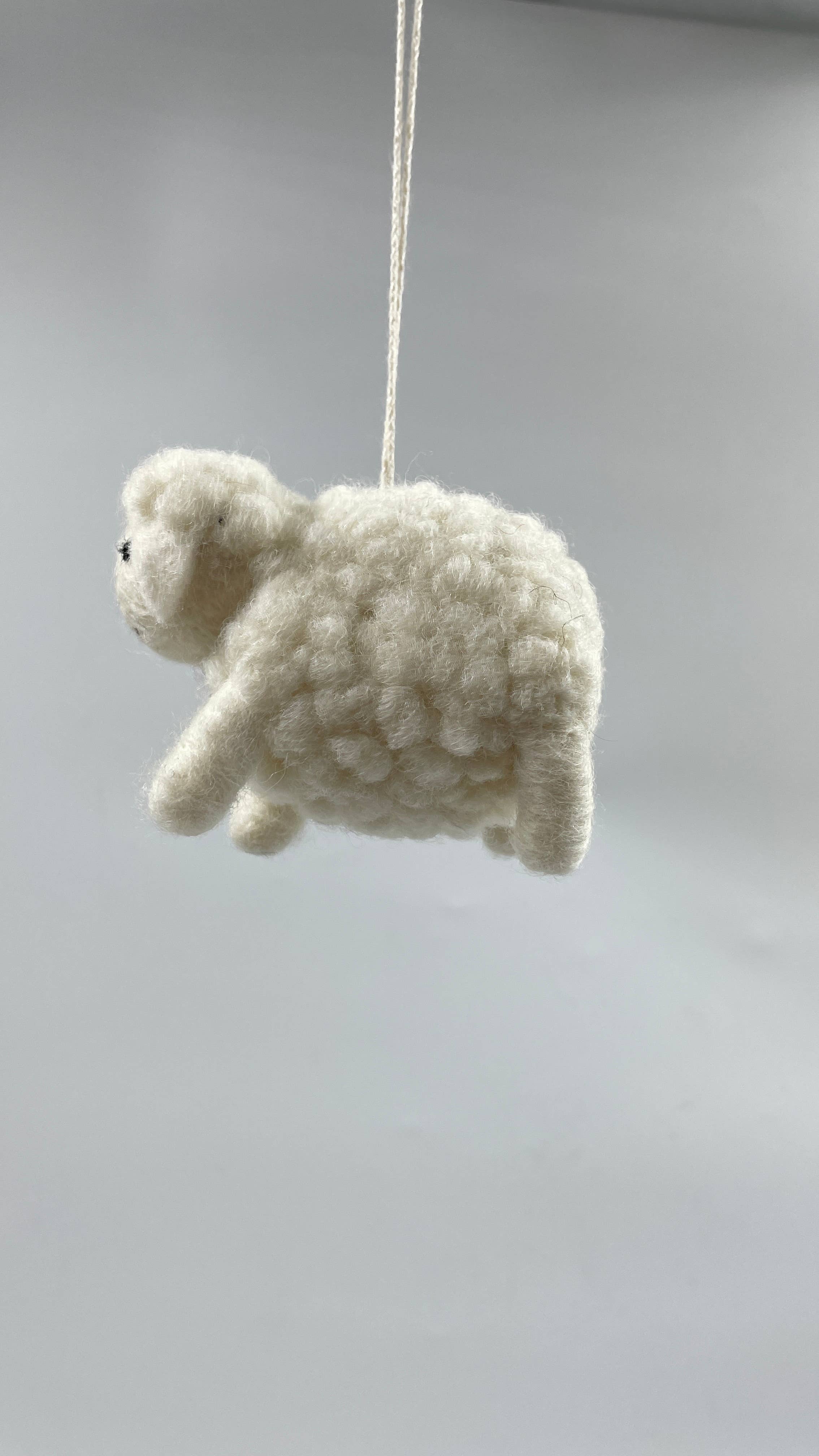 Funky Yak Ltd – wholesale Prydnad – Dekorationer/Ornament av Får i Filt4