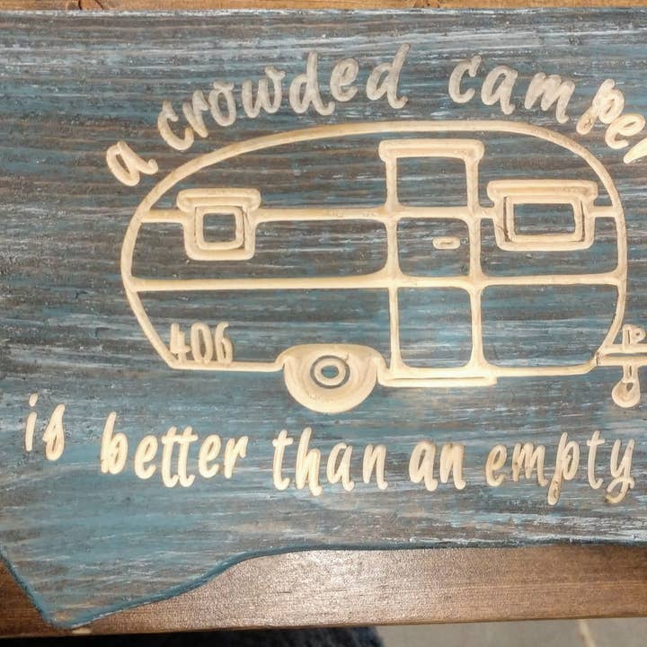 Knotty Pine Woodworks – Großhandel Schilder – Überfüllter Camper - MT-Form