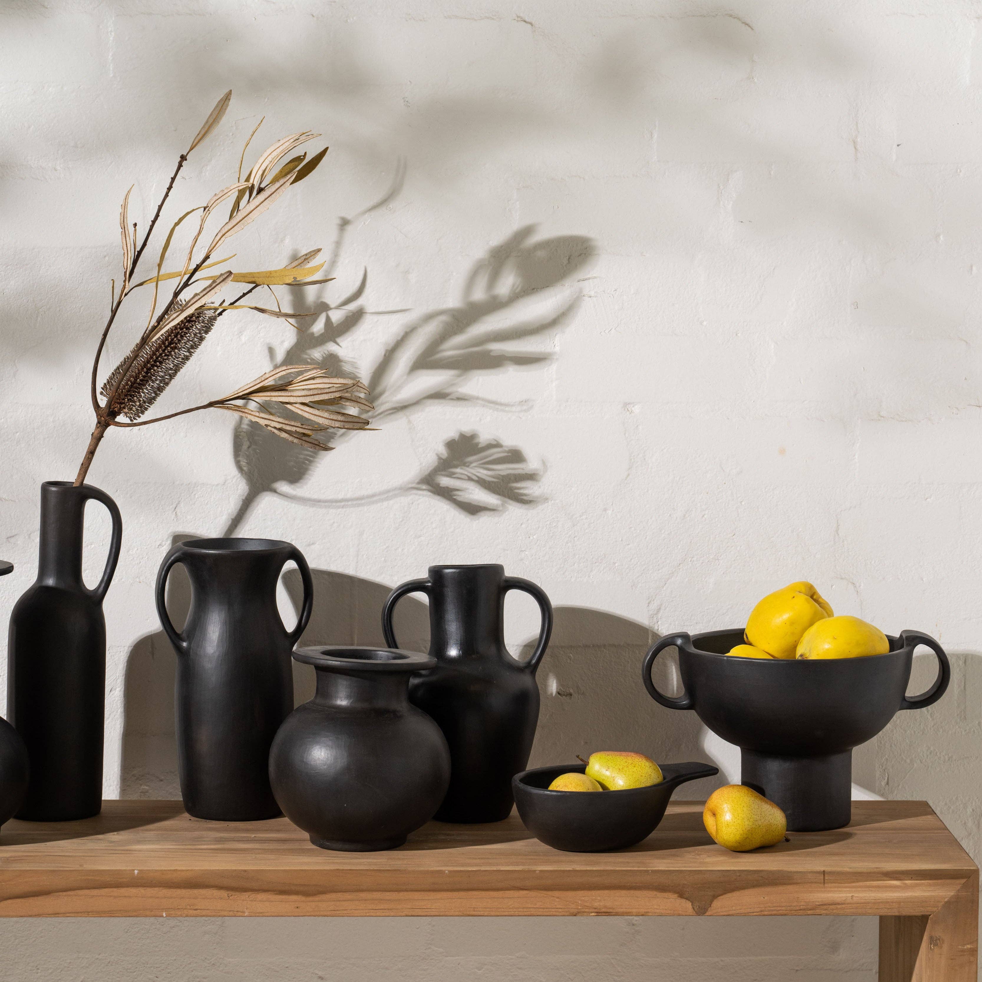 INARTISAN - Wholesale Decorative Plate/Dish/Bowl - Pari Bowl with Handle1