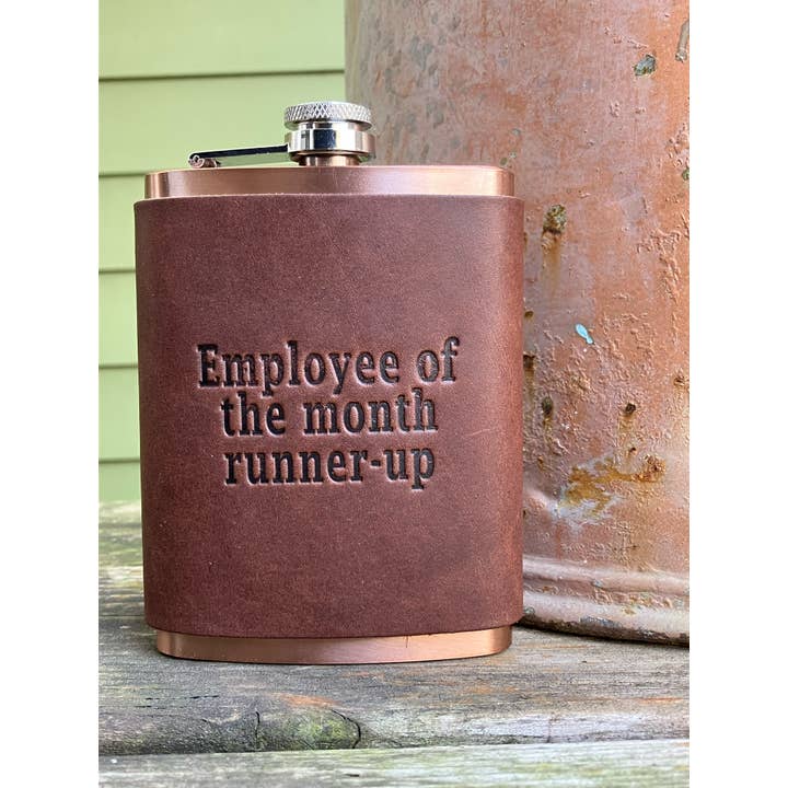 Leather Flask - Tweede plaats voor werknemer van de maand voor wholesale door Jimmyrockit