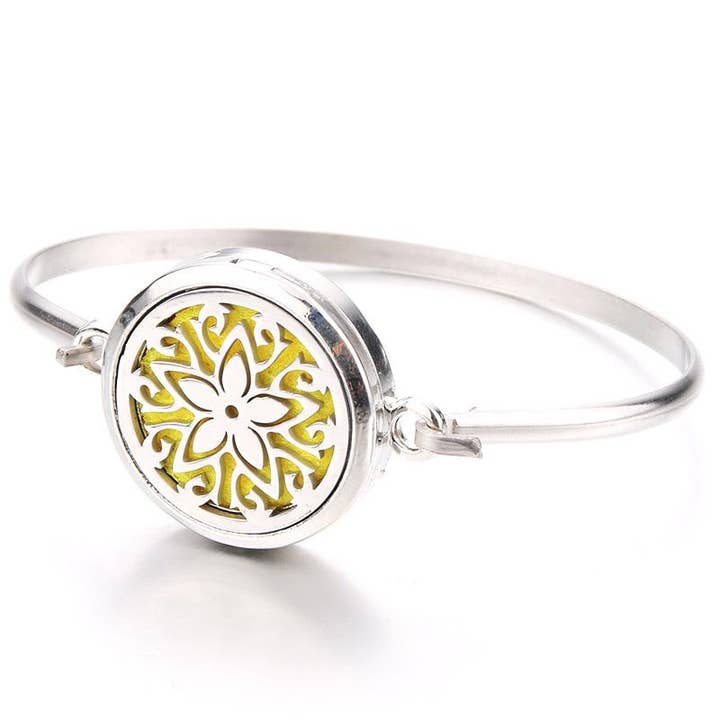 Aromatherapy Star Bracelet for wholesale by Midnight Lighthouse