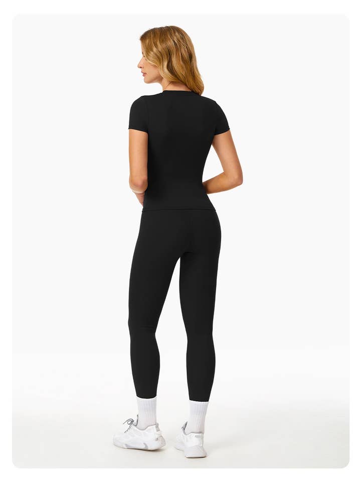 Mantra Active - Wholesale Athletic top – Women′s - Natalie Fitted Short Sleeve Active Top24