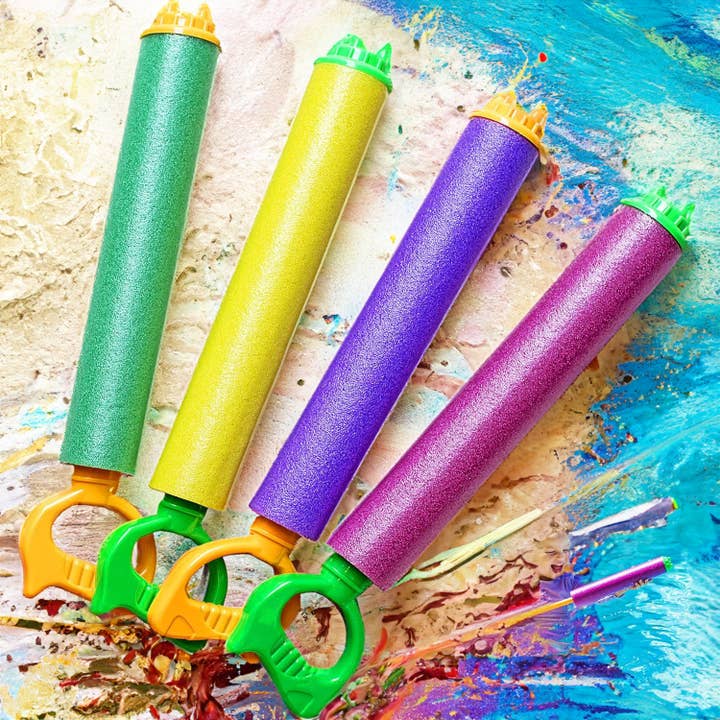 ensemble de pistolets à eau, 4 pièces pour la vente par Lelaffet